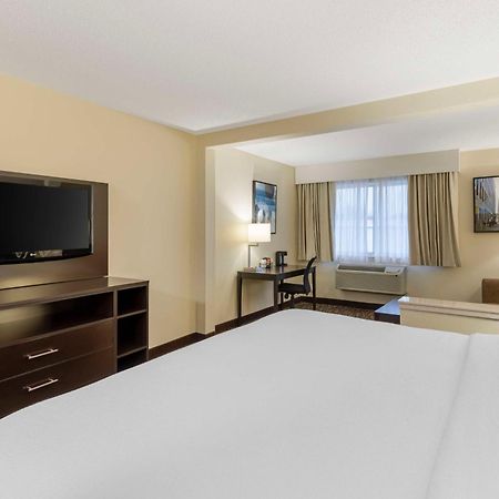 Best Western St. Louis Inn Arnold Eksteriør billede