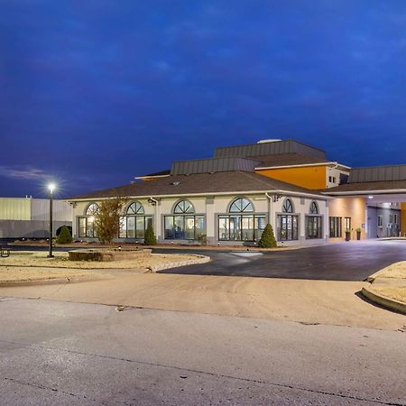Best Western St. Louis Inn Arnold Eksteriør billede